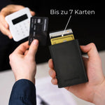 Charger l'image dans la galerie, 43693613252874;Alle Karten sofort griffbereit;Ein Hebel an der Seite aktiviert unseren Pop-Up-Mechanismus, der bis zu 7 Karten geordnet auswirft, sodass du sie schnell mit einem Handgriff entnehmen kannst.
